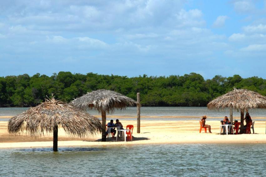 Oceano Azul Hospedagens A 50 M Da Orla-Passarela Do Caranguejo Villa Aracaju Buitenkant foto